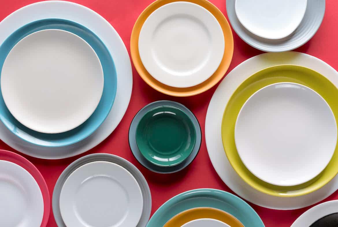 Ceramic vs. Porcelain: A Quick Guide to Choosing the Right Dinnerware